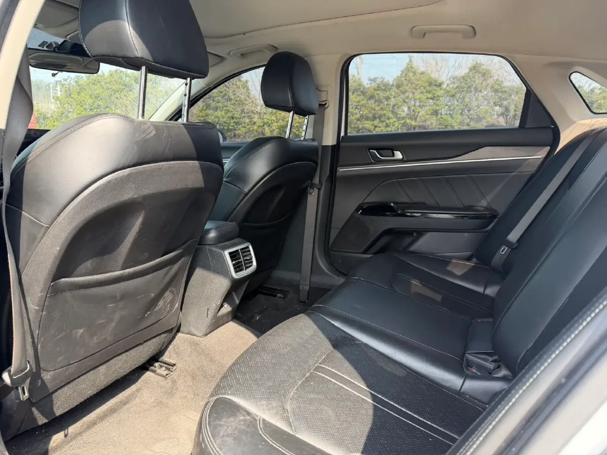 2020 Kia K5 1.5T 170HP L4 7DCT,autocango,china used car exporter,china ev exporter,chinese used car exporter,chinese used ev exporter