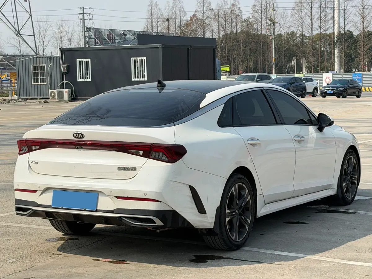 2020 Kia K5 1.5T 170HP L4 7DCT,autocango,china used car exporter,china ev exporter,chinese used car exporter,chinese used ev exporter