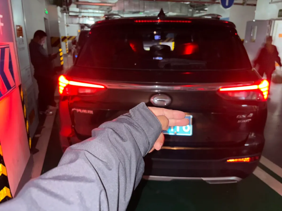 2020 GAC Trumpchi GS4 1.5T 169HP L4 6AT,autocango,china used car exporter,china ev exporter,chinese used car exporter,chinese used ev exporter