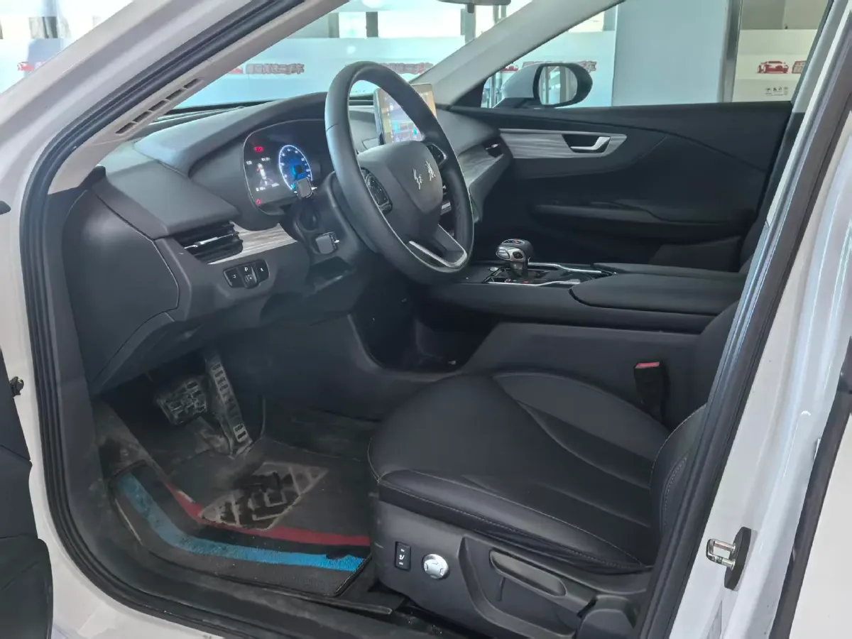 2023 HongQi E-QM5 BEV 82KWH,autocango,china used car exporter,china ev exporter,chinese used car exporter,chinese used ev exporter