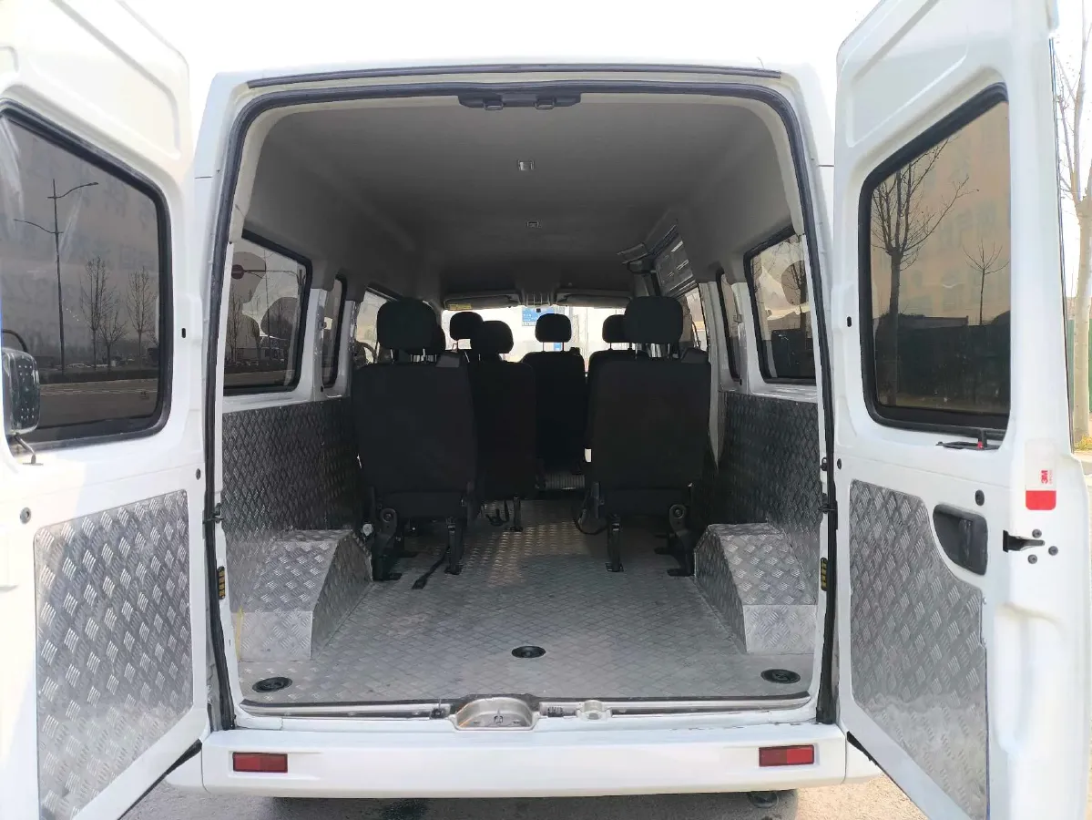 2021 MAXUS T70 2.0T 214HP L4 6MT,autocango,china used car exporter,china ev exporter,chinese used car exporter,chinese used ev exporter