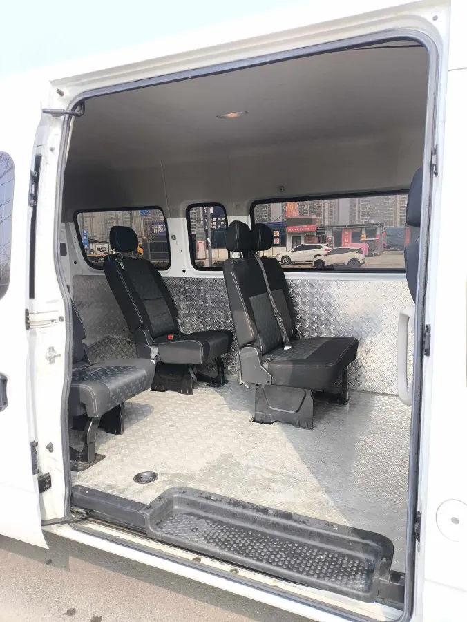 2021 MAXUS T70 2.0T 214HP L4 6MT,autocango,china used car exporter,china ev exporter,chinese used car exporter,chinese used ev exporter