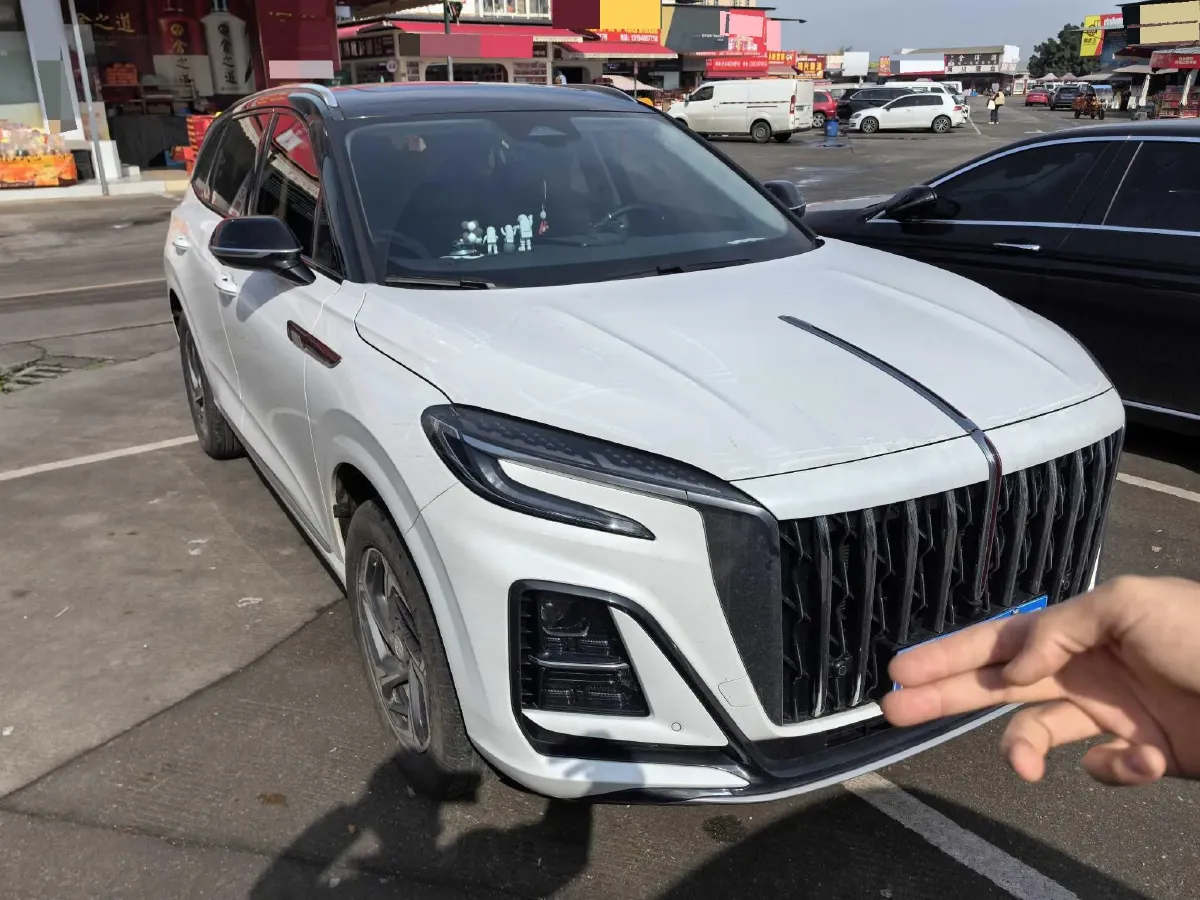 2024 HongQi HS3 1.5T 169HP L4 7DCT,autocango,china used car exporter,china ev exporter,chinese used car exporter,chinese used ev exporter