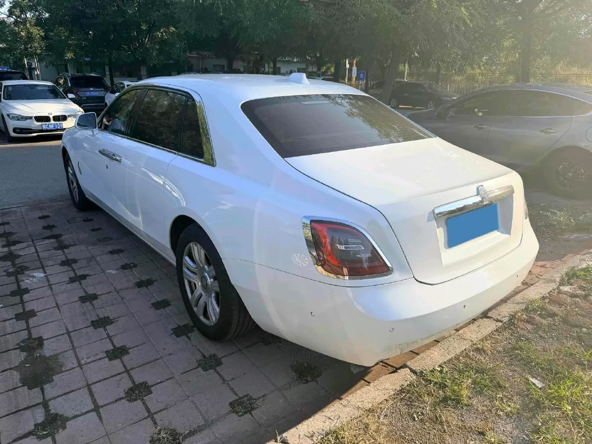 2021 Rolls-Royce Ghost 6.7T 571HP V12 8AT,autocango,china used car exporter,china ev exporter,chinese used car exporter,chinese used ev exporter