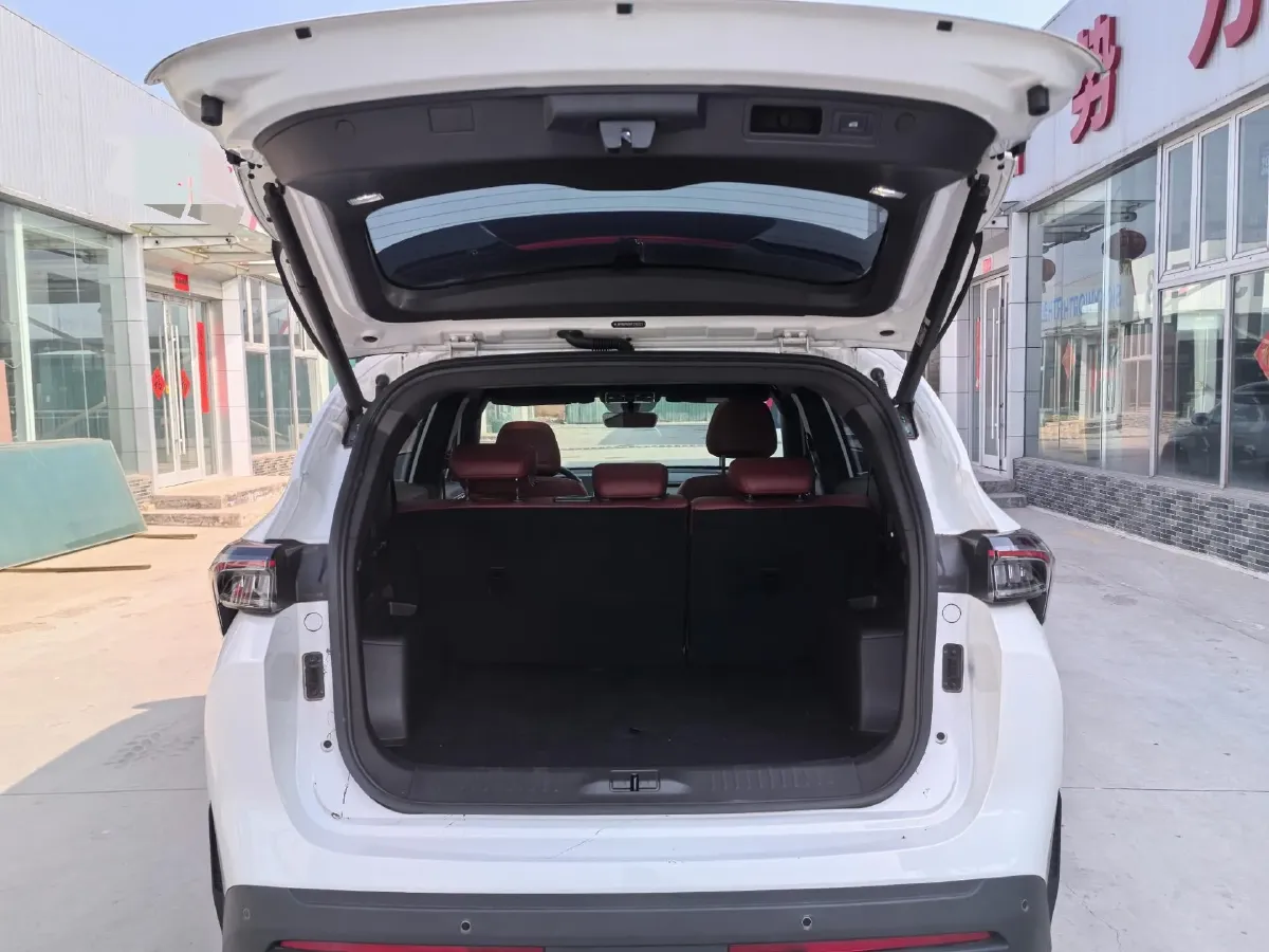 2025 Jetour X70 Plus 1.5T 156HP L4 6DCT,autocango,china used car exporter,china ev exporter,chinese used car exporter,chinese used ev exporter