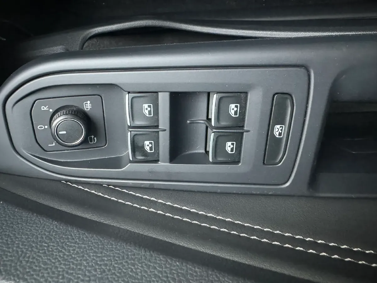 2021 Volkswagen Golf 1.4T 150HP L4 7DCT,autocango,china used car exporter,china ev exporter,chinese used car exporter,chinese used ev exporter