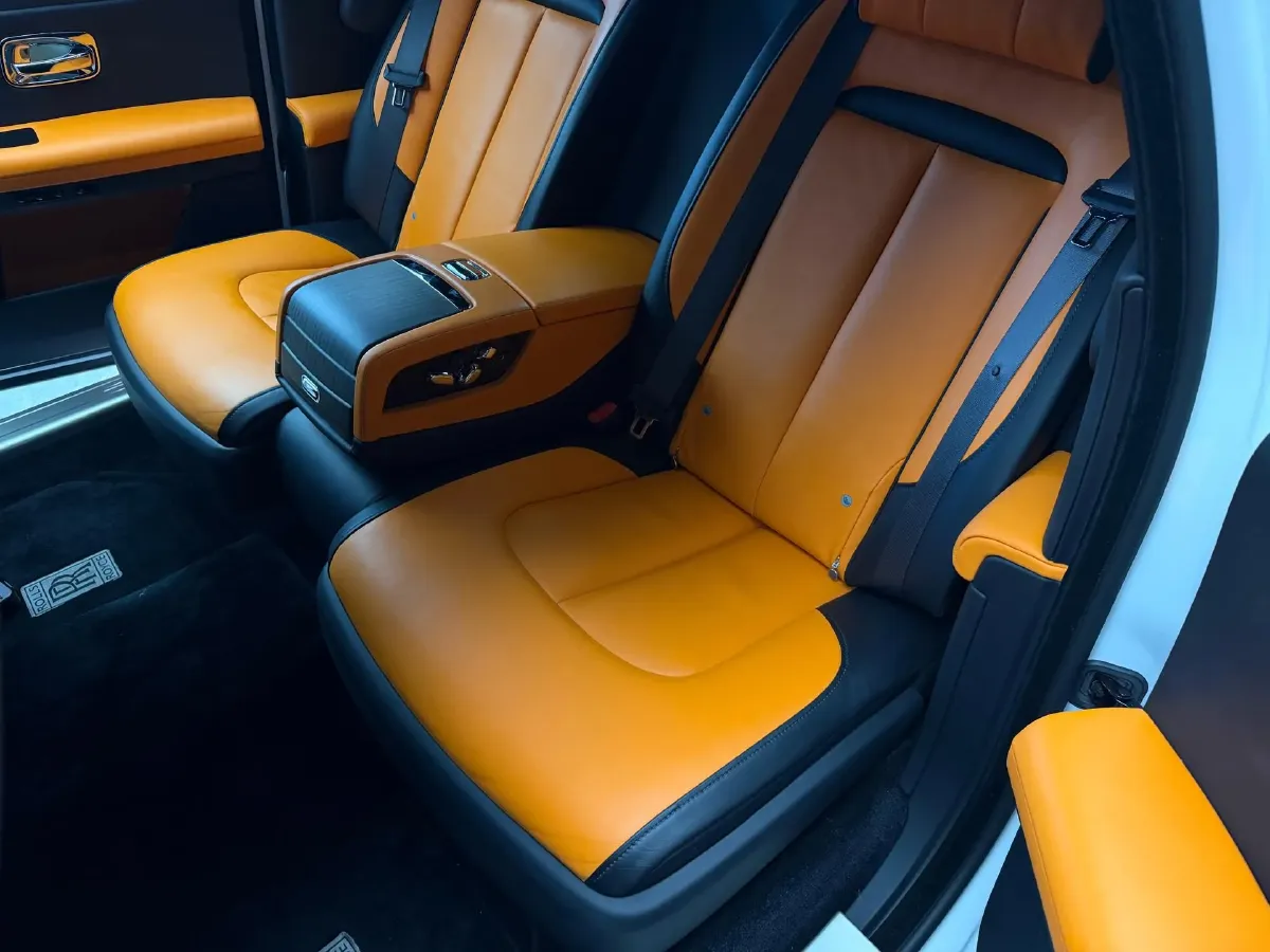 2021 Rolls-Royce Ghost 6.7T 571HP V12 8AT,autocango,china used car exporter,china ev exporter,chinese used car exporter,chinese used ev exporter