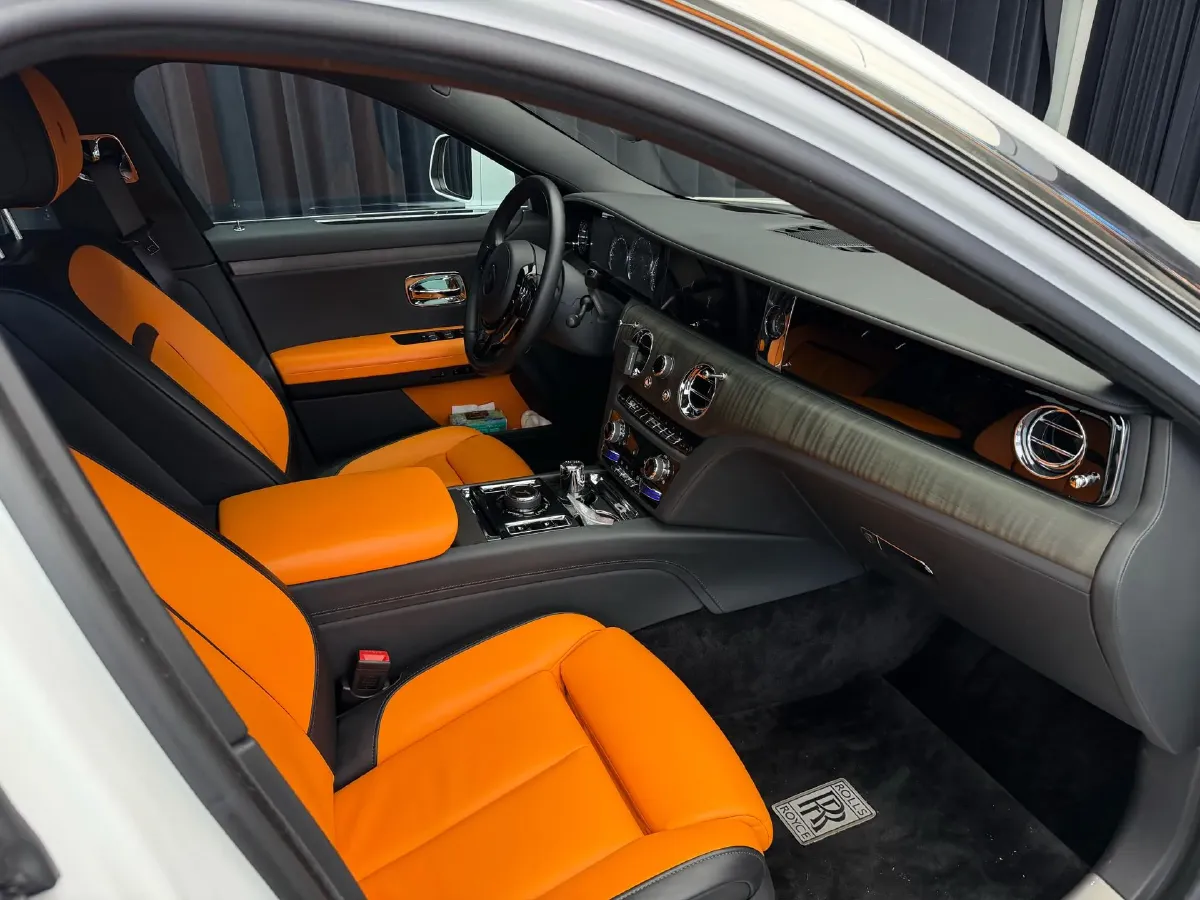 2021 Rolls-Royce Ghost 6.7T 571HP V12 8AT,autocango,china used car exporter,china ev exporter,chinese used car exporter,chinese used ev exporter