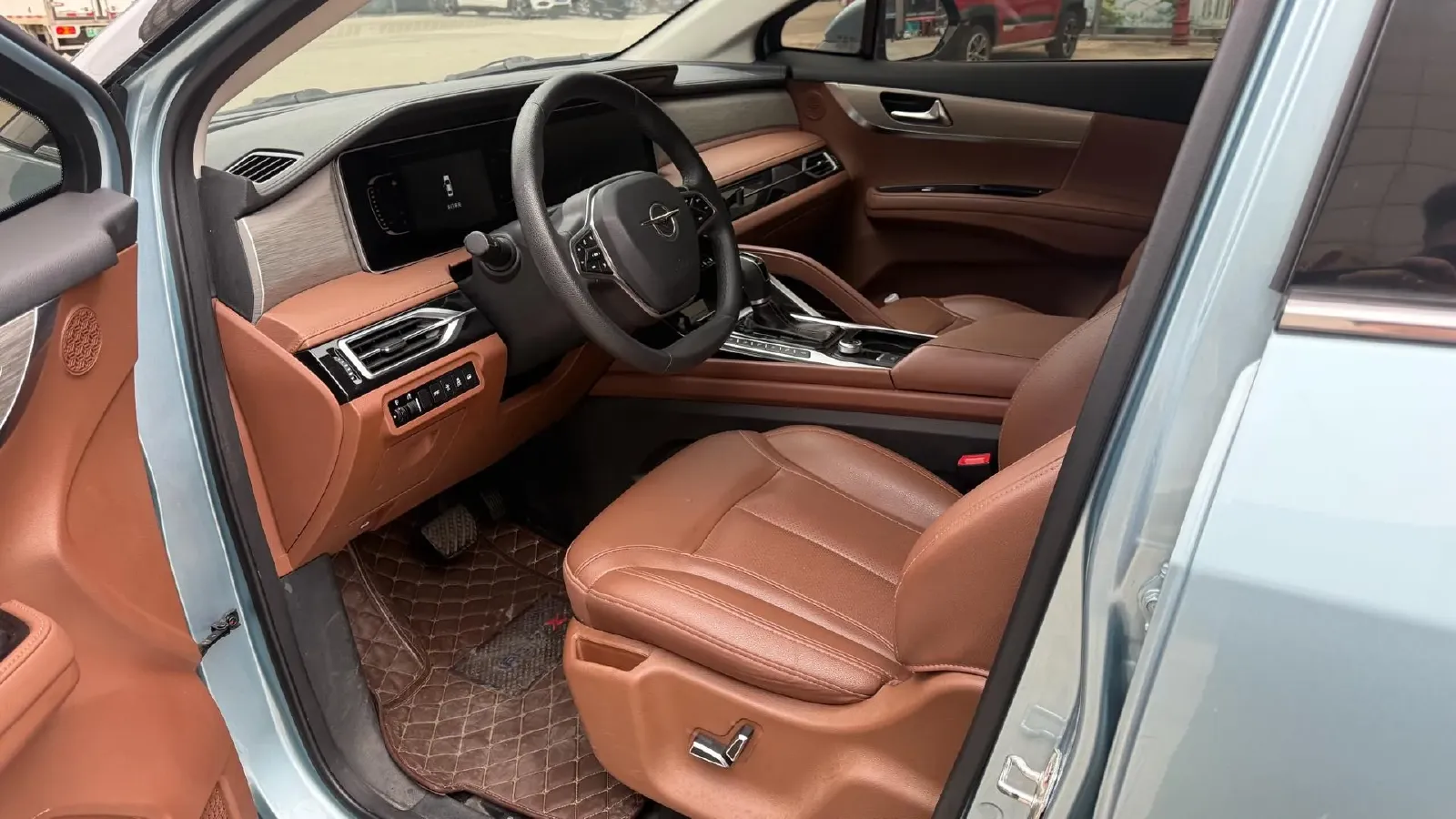 2020 HaiMa 7X 1.6T 195HP L4 6AT,autocango,china used car exporter,china ev exporter,chinese used car exporter,chinese used ev exporter