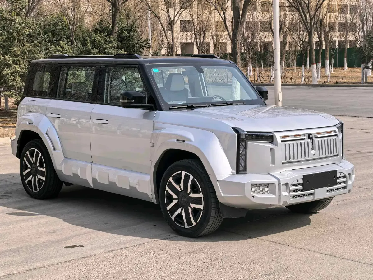 2024 Dongfeng RuiQi 7 2.0T 228HP L4 8AT,autocango,china used car exporter,china ev exporter,chinese used car exporter,chinese used ev exporter
