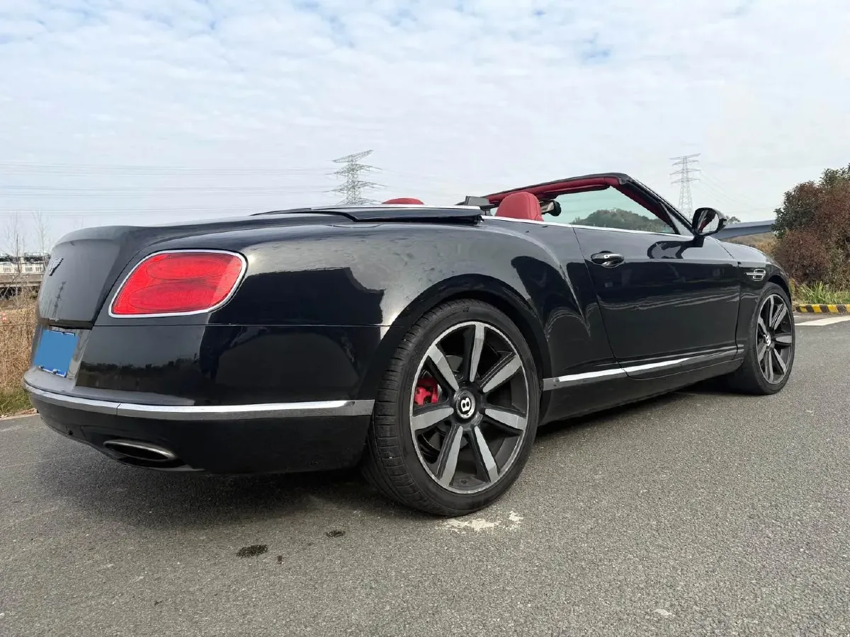 2013 Bentley Continental 6.0T 626HP W12 8AT,autocango,china used car exporter,china ev exporter,chinese used car exporter,chinese used ev exporter