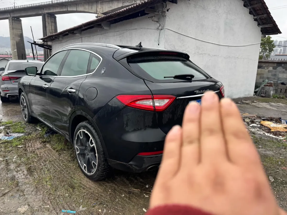 2016 Maserati Levante 3.0T 430HP V6 8AT,autocango,china used car exporter,china ev exporter,chinese used car exporter,chinese used ev exporter