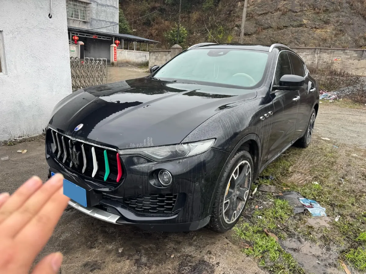 2016 Maserati Levante 3.0T 430HP V6 8AT,autocango,china used car exporter,china ev exporter,chinese used car exporter,chinese used ev exporter