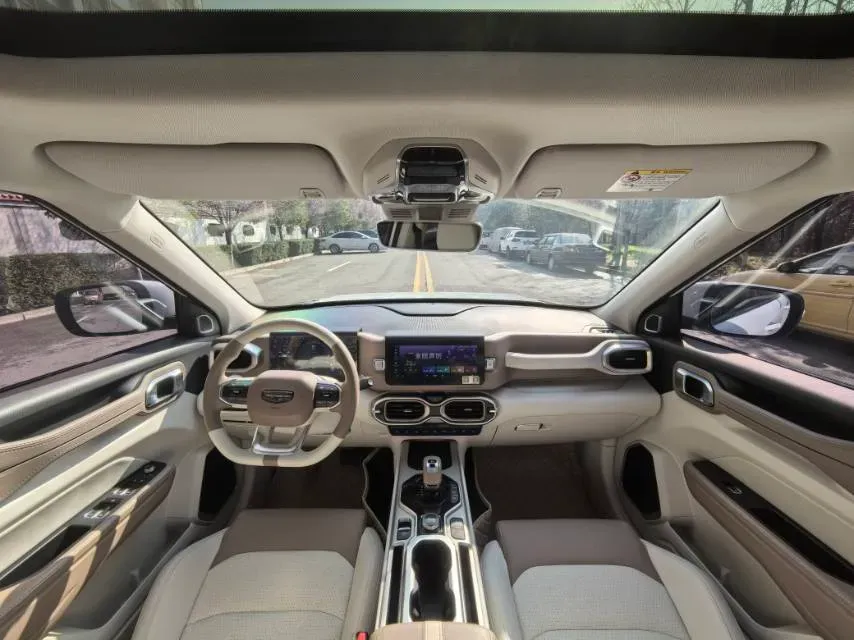 2020 Geely ICON 1.5T 177HP L3 7DCT,autocango,china used car exporter,china ev exporter,chinese used car exporter,chinese used ev exporter