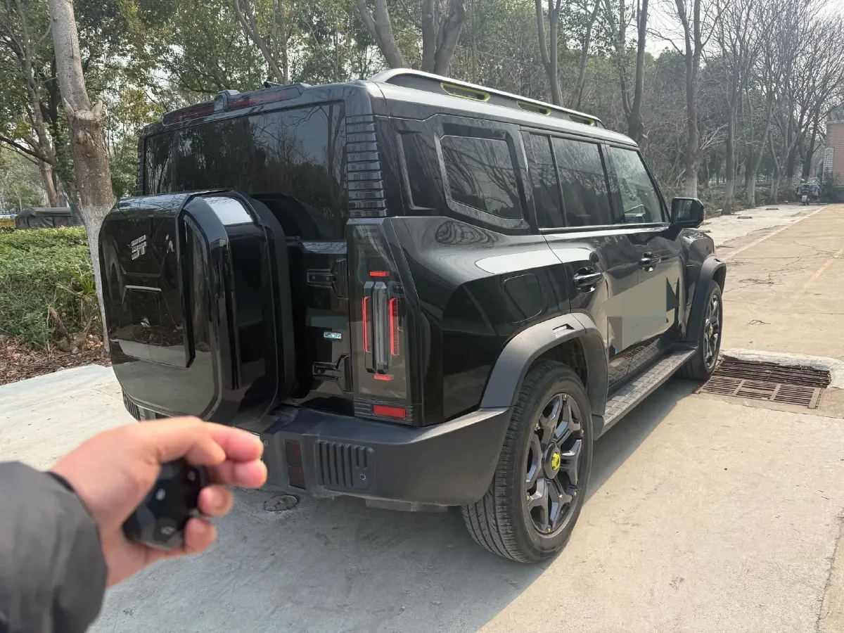 2024 Jetour ShanHai TravellerC-DM 1.5T 156HP L4 3DHT PHEV 43.24KWH,autocango,china used car exporter,china ev exporter,chinese used car exporter,chinese used ev exporter
