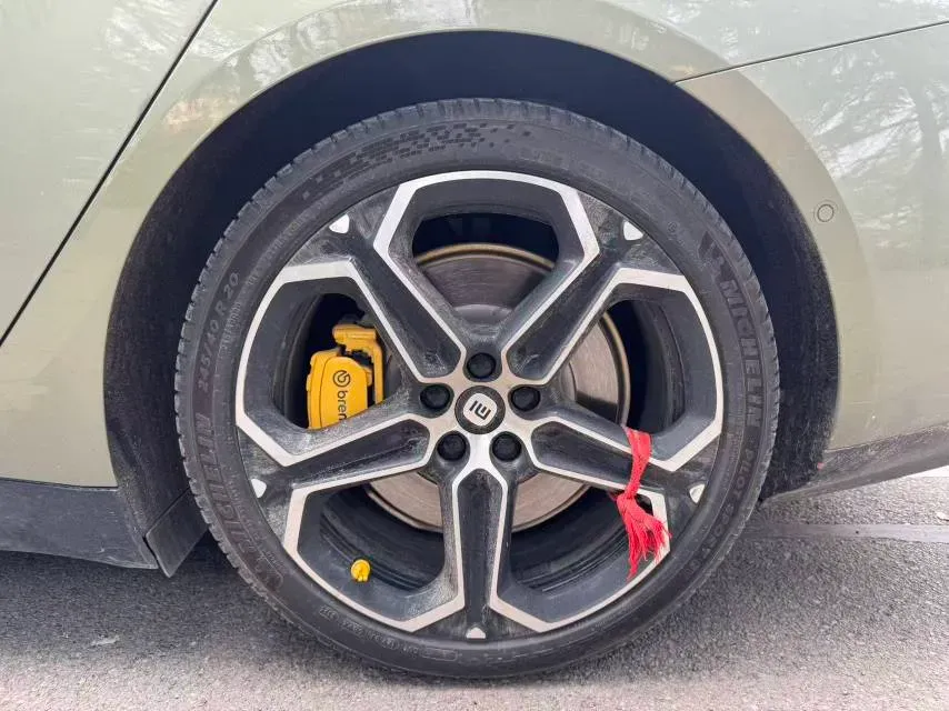 2024 MI SU7 BEV 73.6KWH,autocango,china used car exporter,china ev exporter,chinese used car exporter,chinese used ev exporter