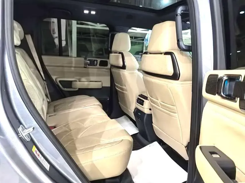 2023 FangChengBao Bao 5 1.5T 194HP L4 E-CVT PHEV 31.8KWH,autocango,china used car exporter,china ev exporter,chinese used car exporter,chinese used ev exporter