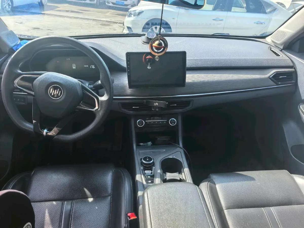 2021 Weltmeister E.5 BEV 49.92KWH,autocango,china used car exporter,china ev exporter,chinese used car exporter,chinese used ev exporter