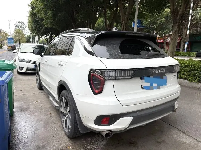 2017 Foton Sauvana 2.0T 218HP L4 6AT,autocango,china used car exporter,china ev exporter,chinese used car exporter,chinese used ev exporter