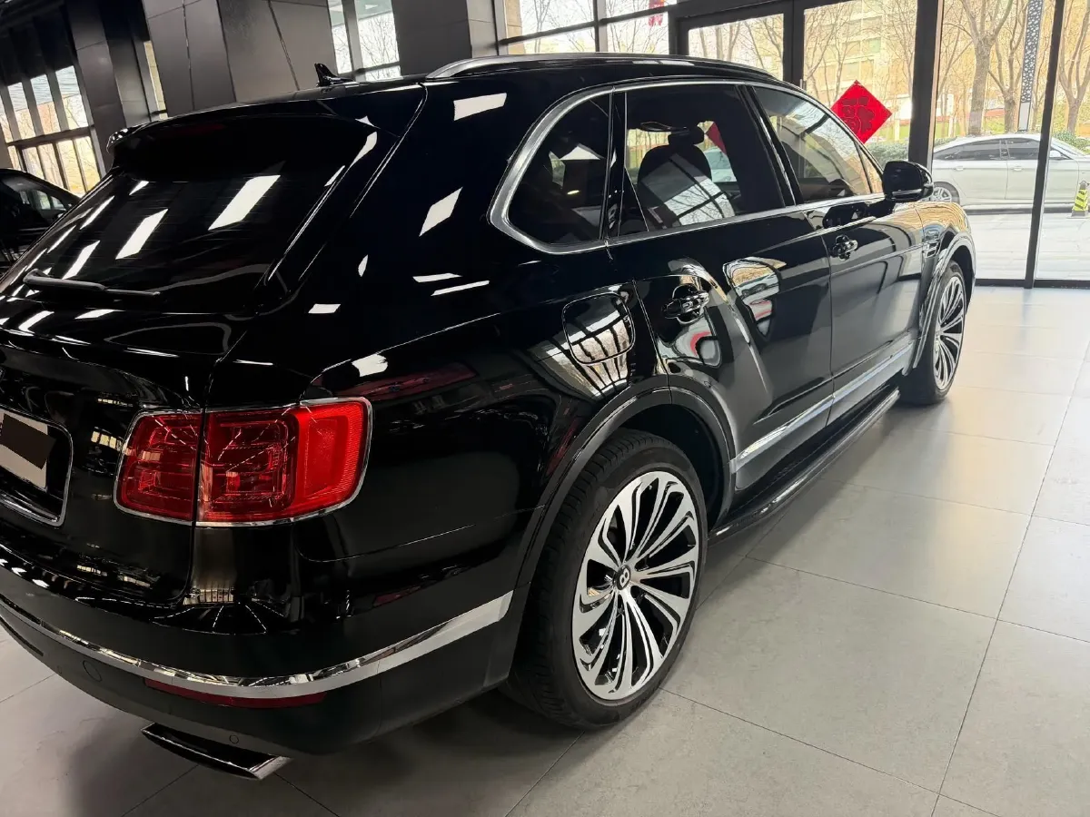 2017 Bentley Bentayga 6.0T 608HP W12 8AT,autocango,china used car exporter,china ev exporter,chinese used car exporter,chinese used ev exporter