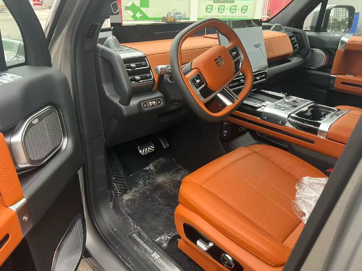 2025 Jetour Zongheng G700 2.0T 211HP L4 2DHT PHEV,autocango,china used car exporter,china ev exporter,chinese used car exporter,chinese used ev exporter