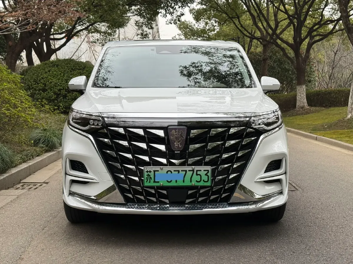 2025 Roewe iMAX8 1.5T 150HP L4 1DHT PHEV 24.7KWH,autocango,china used car exporter,china ev exporter,chinese used car exporter,chinese used ev exporter