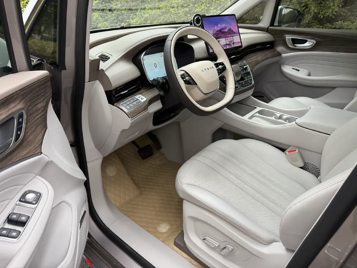 2025 Roewe iMAX8 1.5T 150HP L4 1DHT PHEV 24.7KWH,autocango,china used car exporter,china ev exporter,chinese used car exporter,chinese used ev exporter