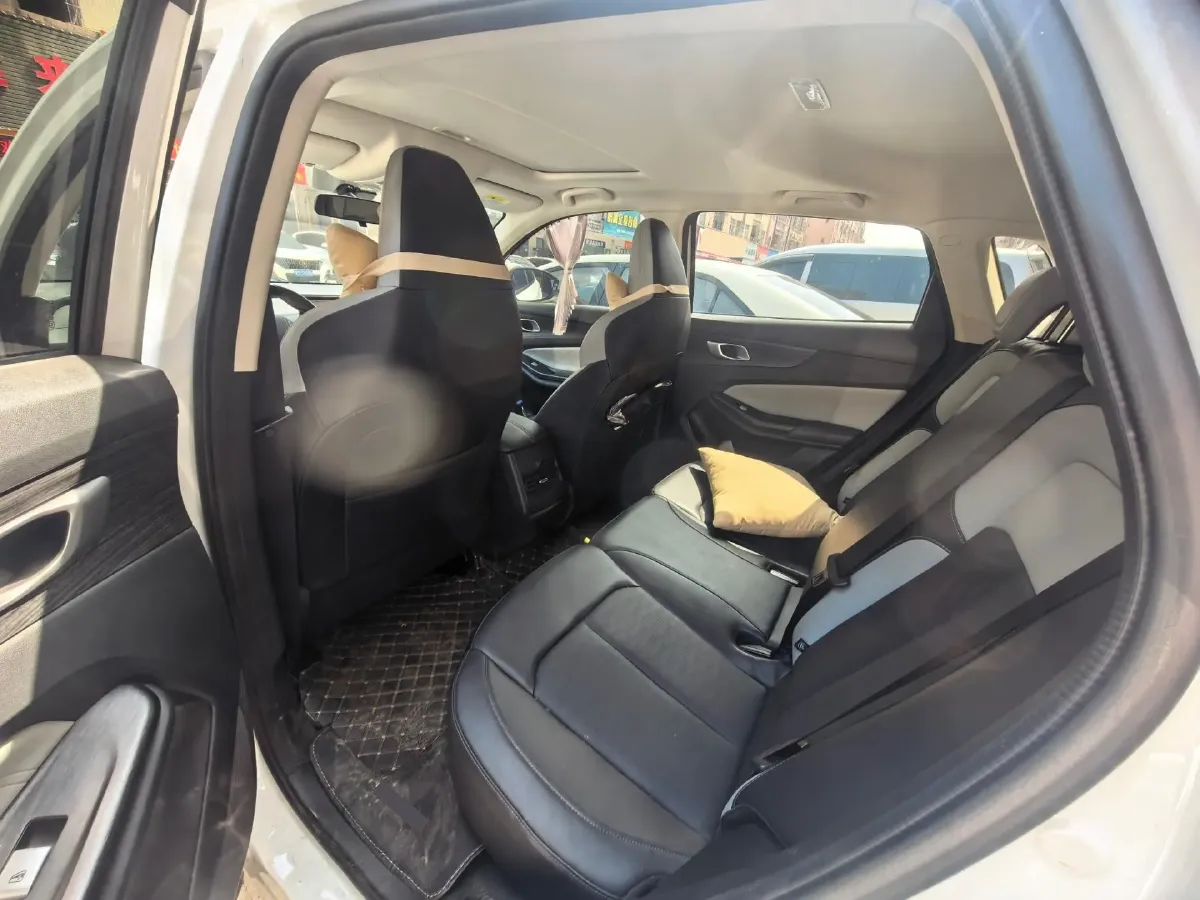 2024 ChangAn QiYuan Q05 Classic 1.5L 110HP L4 E-CVT PHEV 18.4KWH,autocango,china used car exporter,china ev exporter,chinese used car exporter,chinese used ev exporter