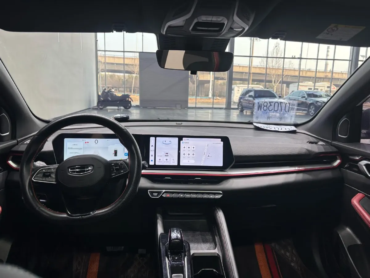 2022 Geely Coolray 1.5T 181HP L4 7DCT,autocango,china used car exporter,china ev exporter,chinese used car exporter,chinese used ev exporter