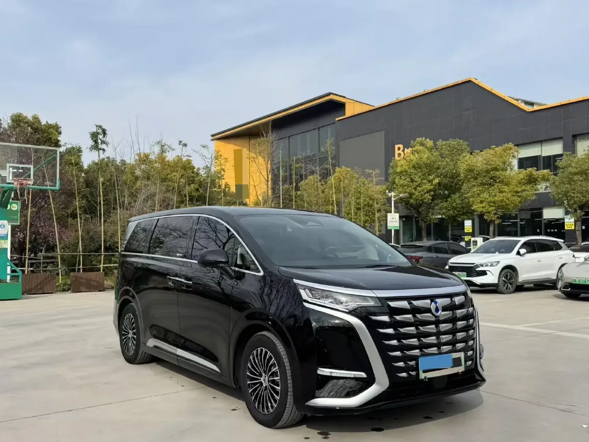 2024 Denza D9 1.5T 139HP L4 E-CVT PHEV 40KWH,autocango,china used car exporter,china ev exporter,chinese used car exporter,chinese used ev exporter