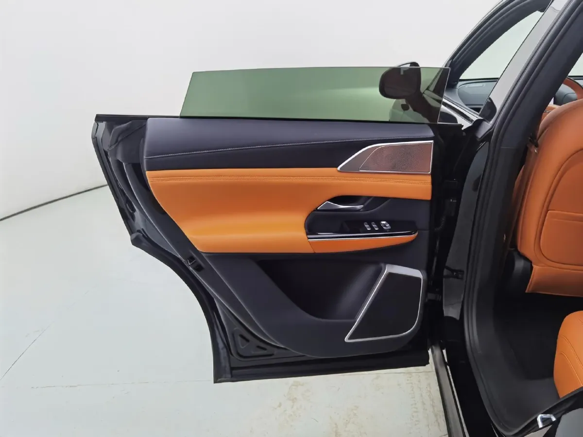 2025 Xpeng G9 BEV 79KWH,autocango,china used car exporter,china ev exporter,chinese used car exporter,chinese used ev exporter