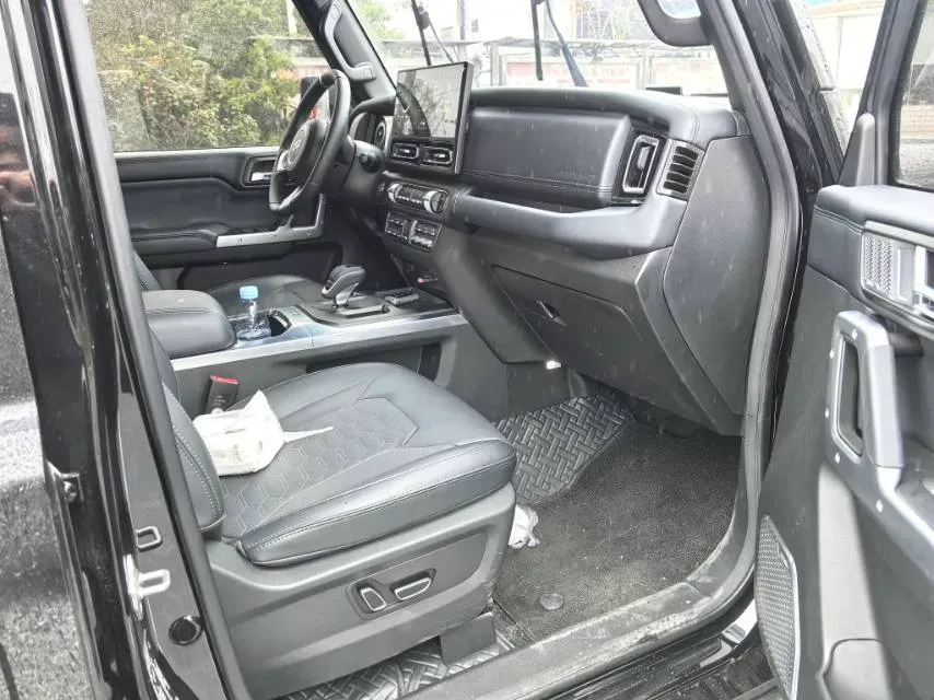 2024 212 212 T01 2.0T 252HP L4 8AT,autocango,china used car exporter,china ev exporter,chinese used car exporter,chinese used ev exporter