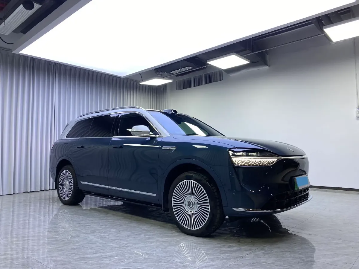 2024 AITO AITO M9 1.5T 152HP L4 REEV 42KWH,autocango,china used car exporter,china ev exporter,chinese used car exporter,chinese used ev exporter