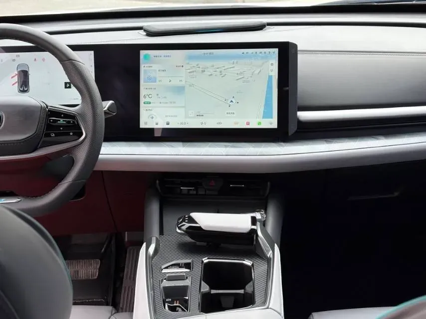 2023 ChangAn UNI-T 1.5T 188HP L4 7DCT,autocango,china used car exporter,china ev exporter,chinese used car exporter,chinese used ev exporter