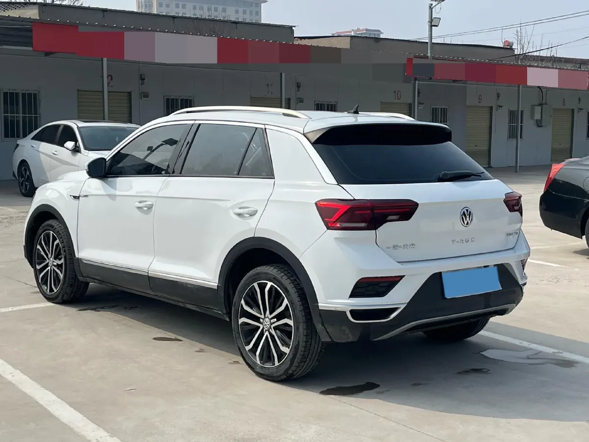 2020 Volkswagen T-Roc 1.4T 150HP L4 7DCT,autocango,china used car exporter,china ev exporter,chinese used car exporter,chinese used ev exporter