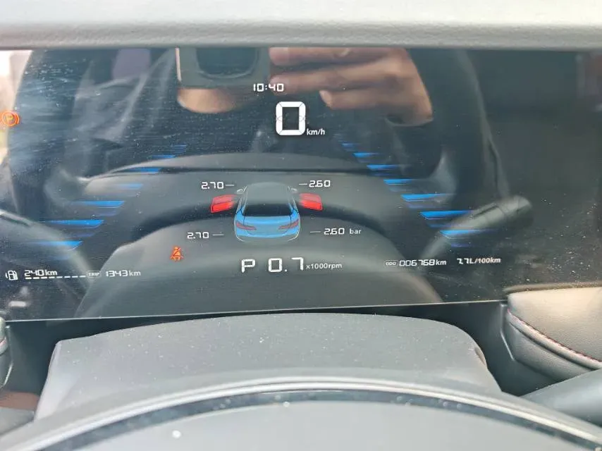 2023 Roewe i5 1.5L 129HP L4 CVT,autocango,china used car exporter,china ev exporter,chinese used car exporter,chinese used ev exporter