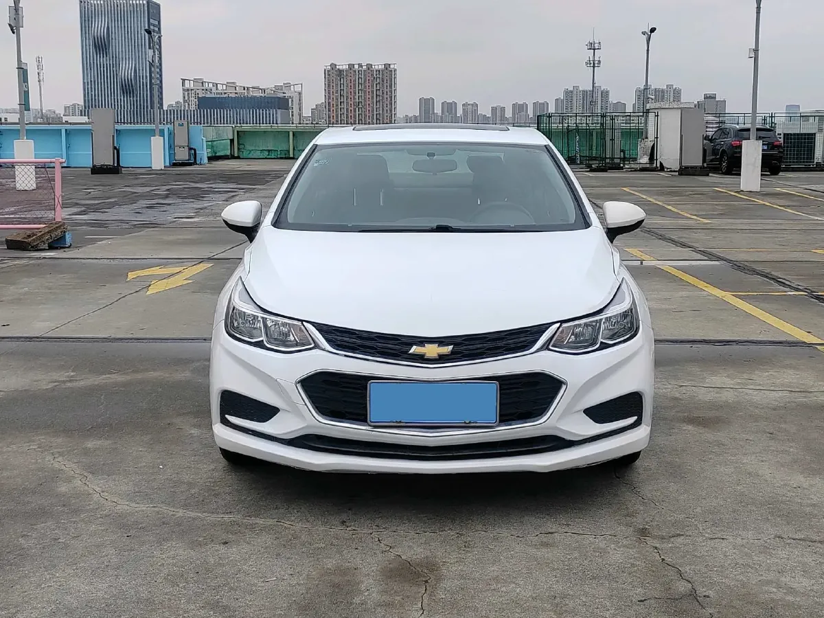 2018 Chevrolet Cruze 1.5L 114HP L4 6AT,autocango,china used car exporter,china ev exporter,chinese used car exporter,chinese used ev exporter