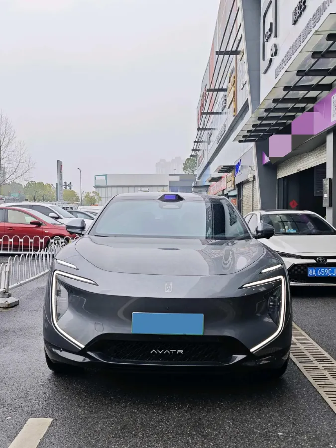 2024 Avatr 07 1.5T 156HP L4 REEV 39.05KWH,autocango,china used car exporter,china ev exporter,chinese used car exporter,chinese used ev exporter