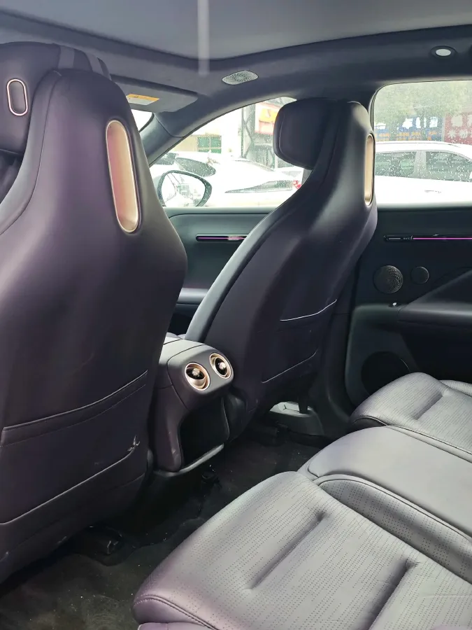 2024 Avatr 07 1.5T 156HP L4 REEV 39.05KWH,autocango,china used car exporter,china ev exporter,chinese used car exporter,chinese used ev exporter