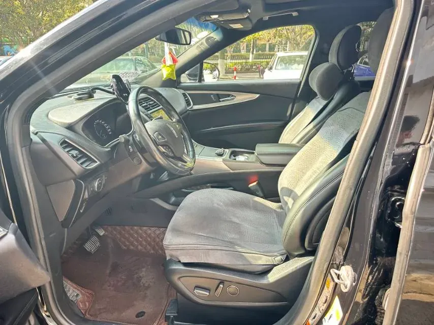 2017 Lincoln MKX 2.0T 253HP L4 6AT,autocango,china used car exporter,china ev exporter,chinese used car exporter,chinese used ev exporter