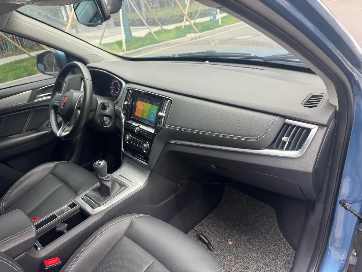 2018 Roewe RX5 1.5T 169HP L4 6MT,autocango,china used car exporter,china ev exporter,chinese used car exporter,chinese used ev exporter