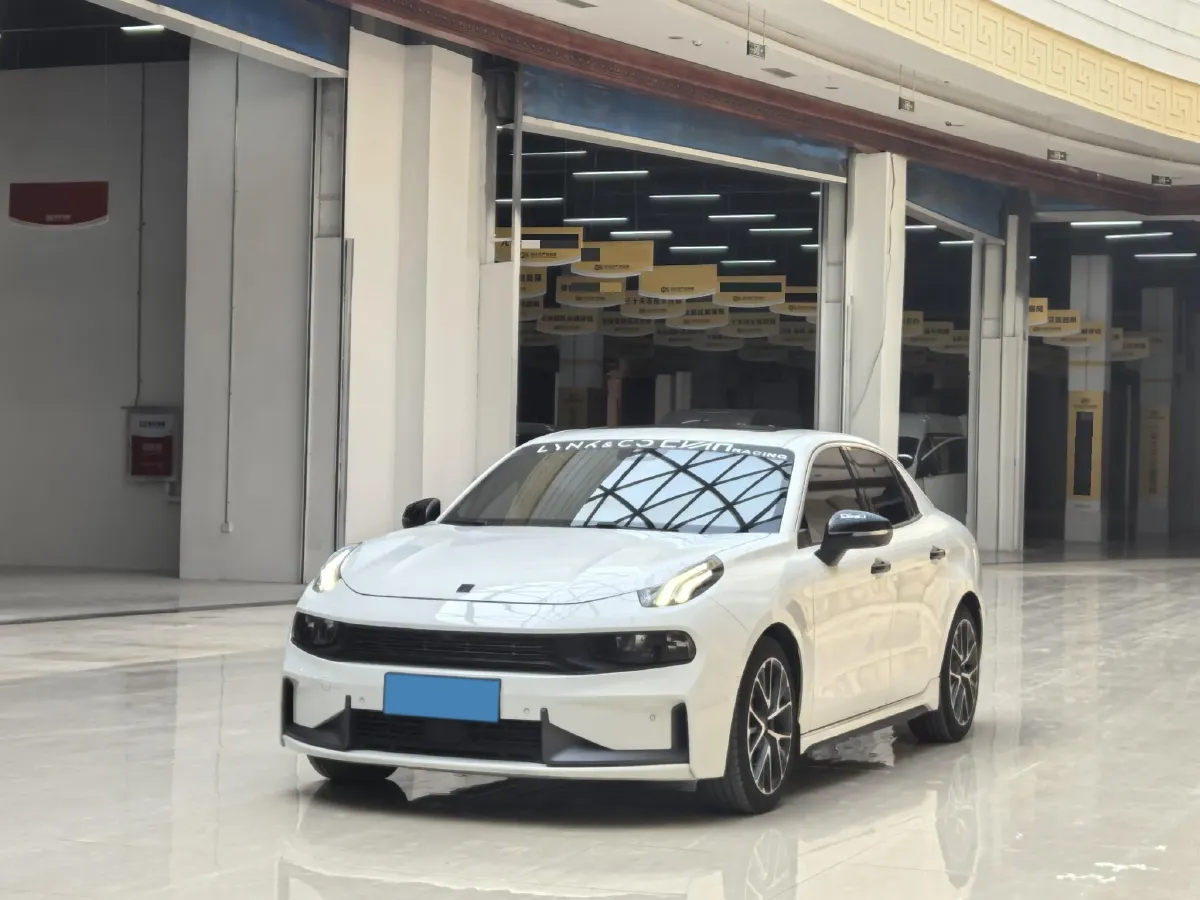 2022 LYNK&CO 03 2.0T 190HP L4 7DCT,autocango,china used car exporter,china ev exporter,chinese used car exporter,chinese used ev exporter