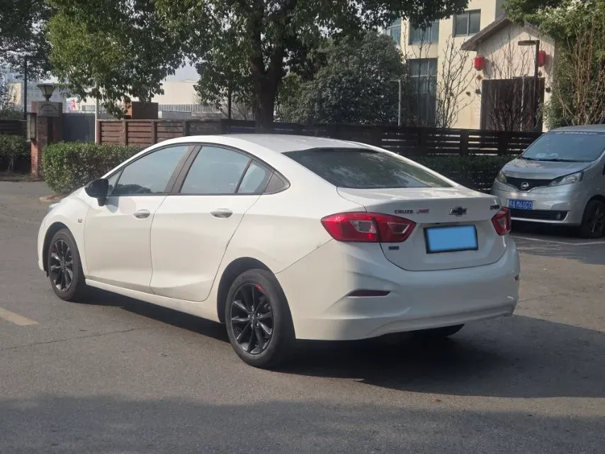 2018 Chevrolet Cruze 1.5L 114HP L4 6AT,autocango,china used car exporter,china ev exporter,chinese used car exporter,chinese used ev exporter