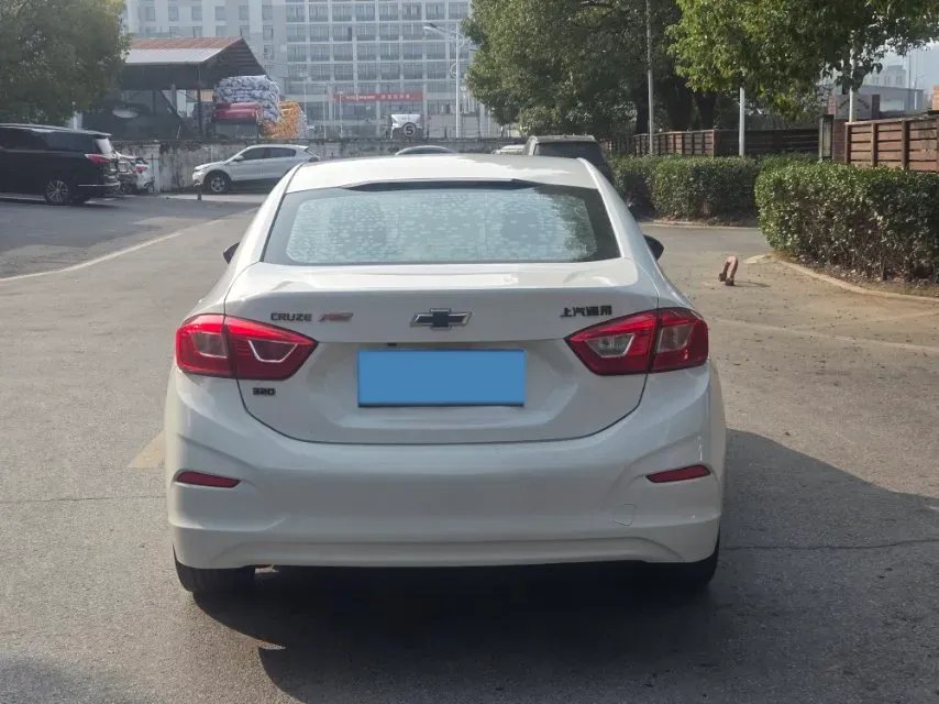 2018 Chevrolet Cruze 1.5L 114HP L4 6AT,autocango,china used car exporter,china ev exporter,chinese used car exporter,chinese used ev exporter