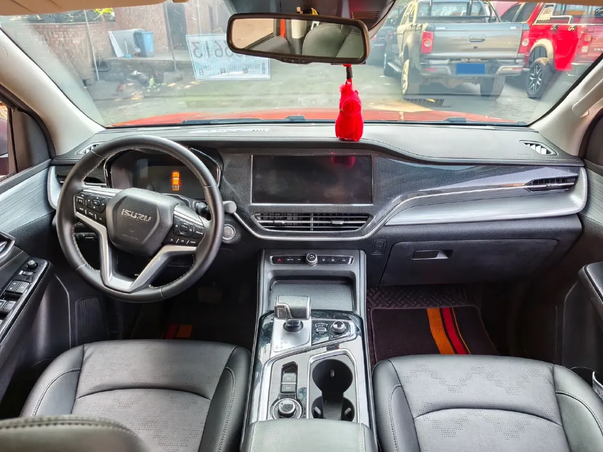 2023 Isuzu D-MAX 1.9T 177HP L4 8AT,autocango,china used car exporter,china ev exporter,chinese used car exporter,chinese used ev exporter