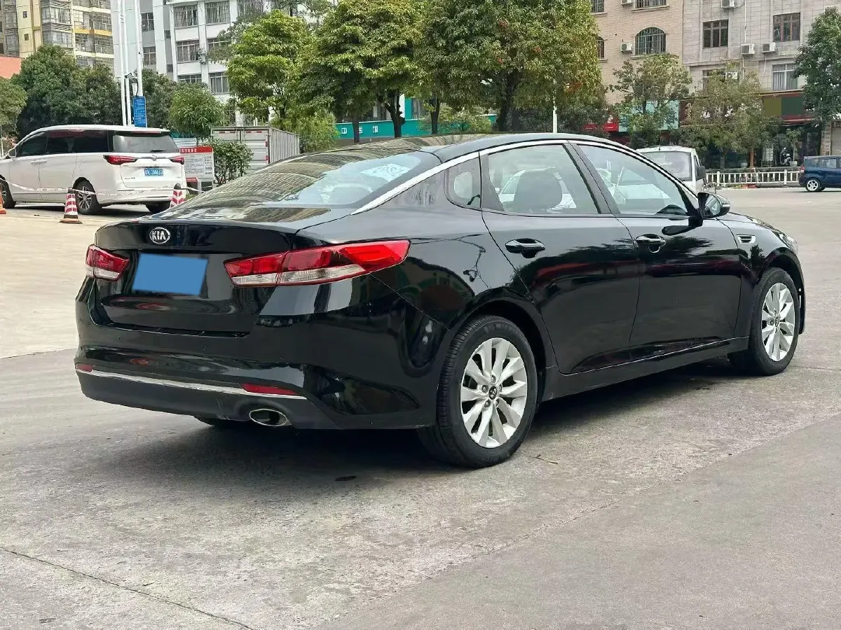 2016 Kia K5 2.0L 161HP L4 6AT,autocango,china used car exporter,china ev exporter,chinese used car exporter,chinese used ev exporter