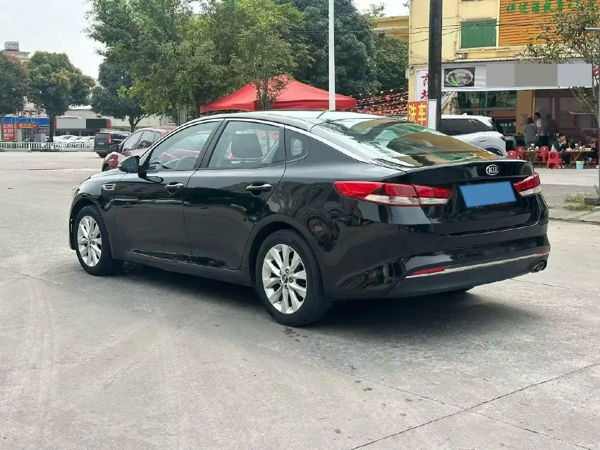 2016 Kia K5 2.0L 161HP L4 6AT,autocango,china used car exporter,china ev exporter,chinese used car exporter,chinese used ev exporter