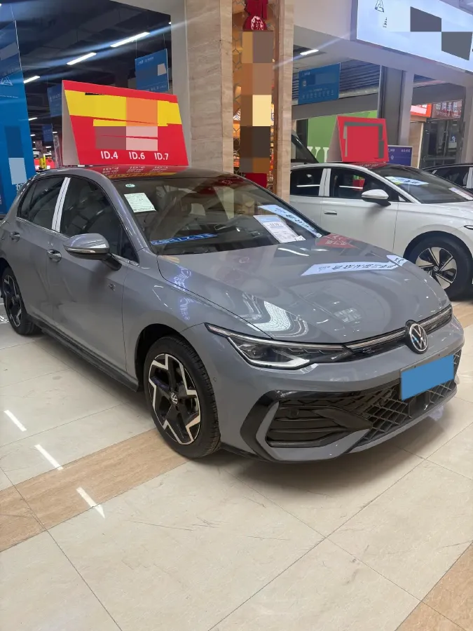 2025 Volkswagen Golf 1.5T 160HP L4 7DCT,autocango,china used car exporter,china ev exporter,chinese used car exporter,chinese used ev exporter
