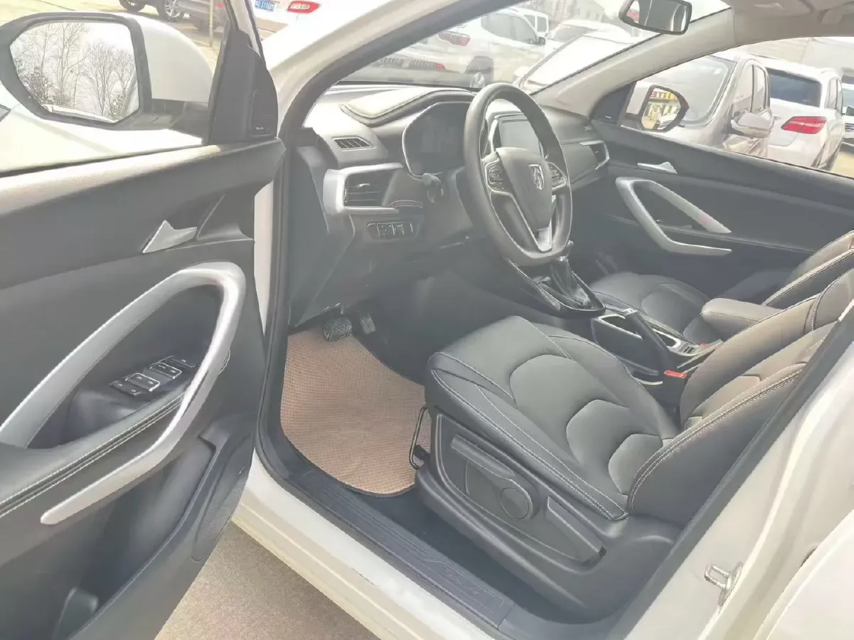 2020 HanTeng X5 1.5T 156HP L4 6AT,autocango,china used car exporter,china ev exporter,chinese used car exporter,chinese used ev exporter