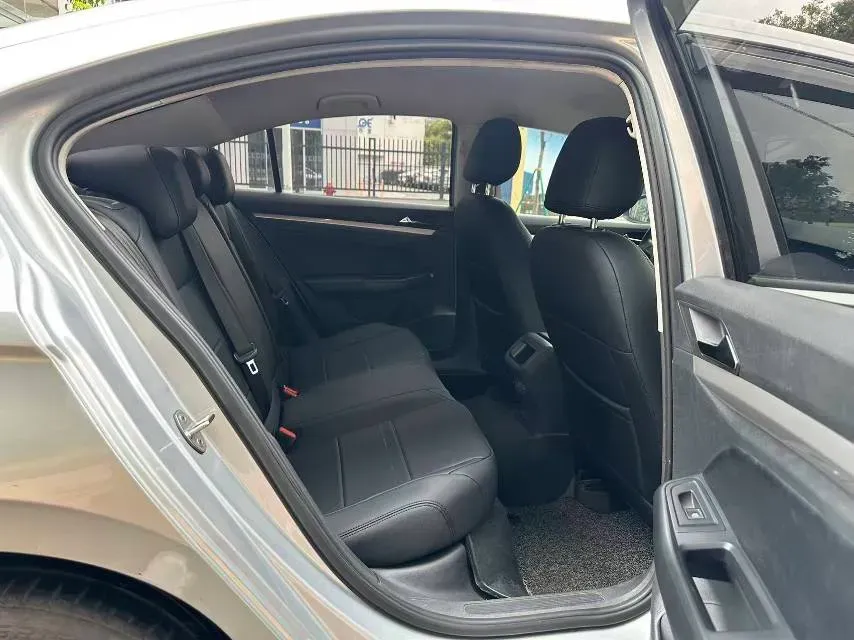 2020 Volkswagen Bora 1.5L 113HP L4 6AT,autocango,china used car exporter,china ev exporter,chinese used car exporter,chinese used ev exporter